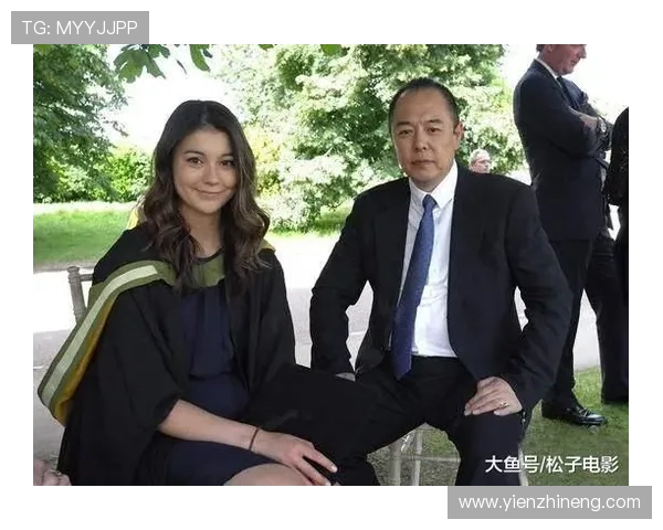 罗马尼亚足球星二代崭露头角继承父亲光辉传统挑战国际舞台 罗马尼亚足球星二代崭露头角继承父亲光辉传统挑战国际舞台